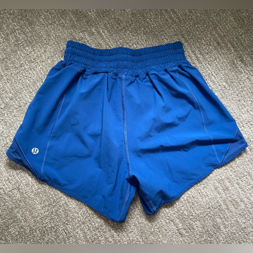 Lululemon hotty hot high rise 4" size 2